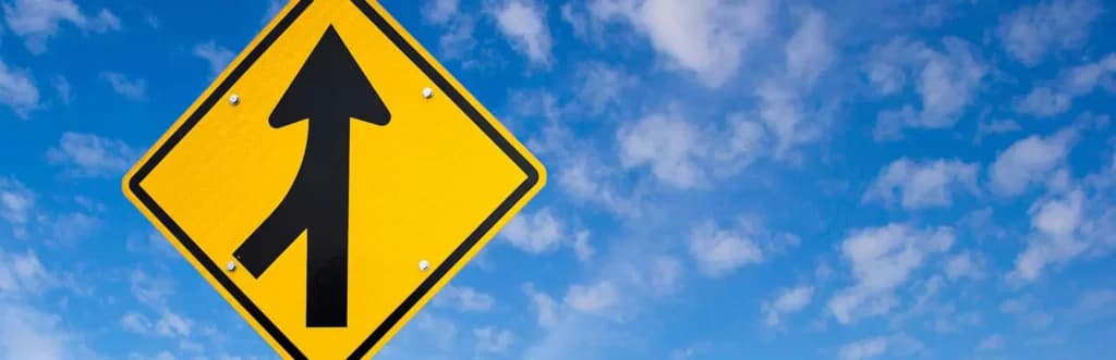 Who Has To Give Way When Changing or Merging Lanes?